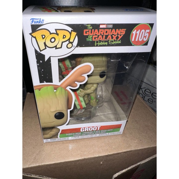 Funko Pop! Guardian of the Galaxy - Groot [Christmas Special] - Picture 10 of 14